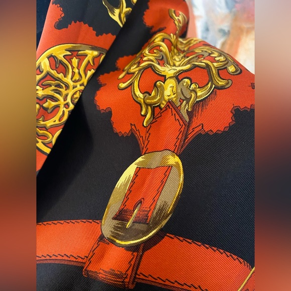 Hermès 100% Silk Scarf. Black/Red/Gold - Picture 8 of 13